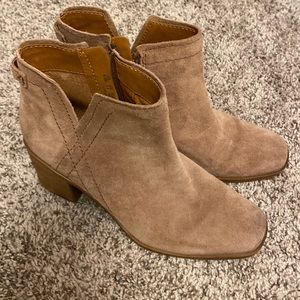 Zodiac square toe suede boots.